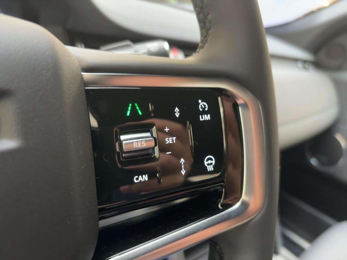 Fahrzeugbild eines Land Rover Discovery Sport