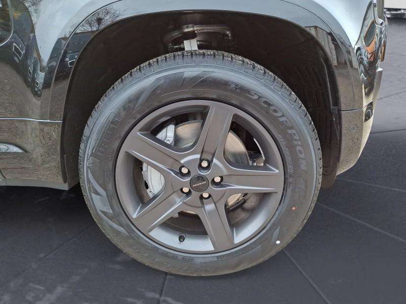 Fahrzeugbild eines Land Rover Defender