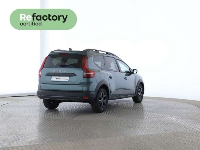 Fahrzeugbild eines Dacia Jogger