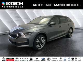 Schräge Frontansicht auf einen Skoda Octavia , freigestellt