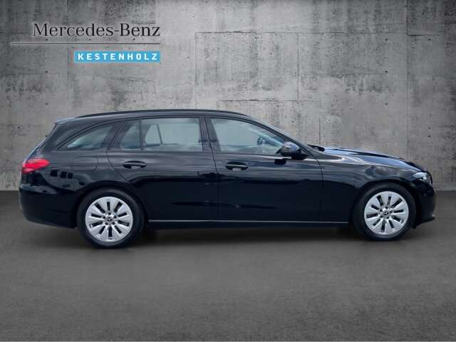 Fahrzeugbild eines Mercedes-Benz C-Klasse