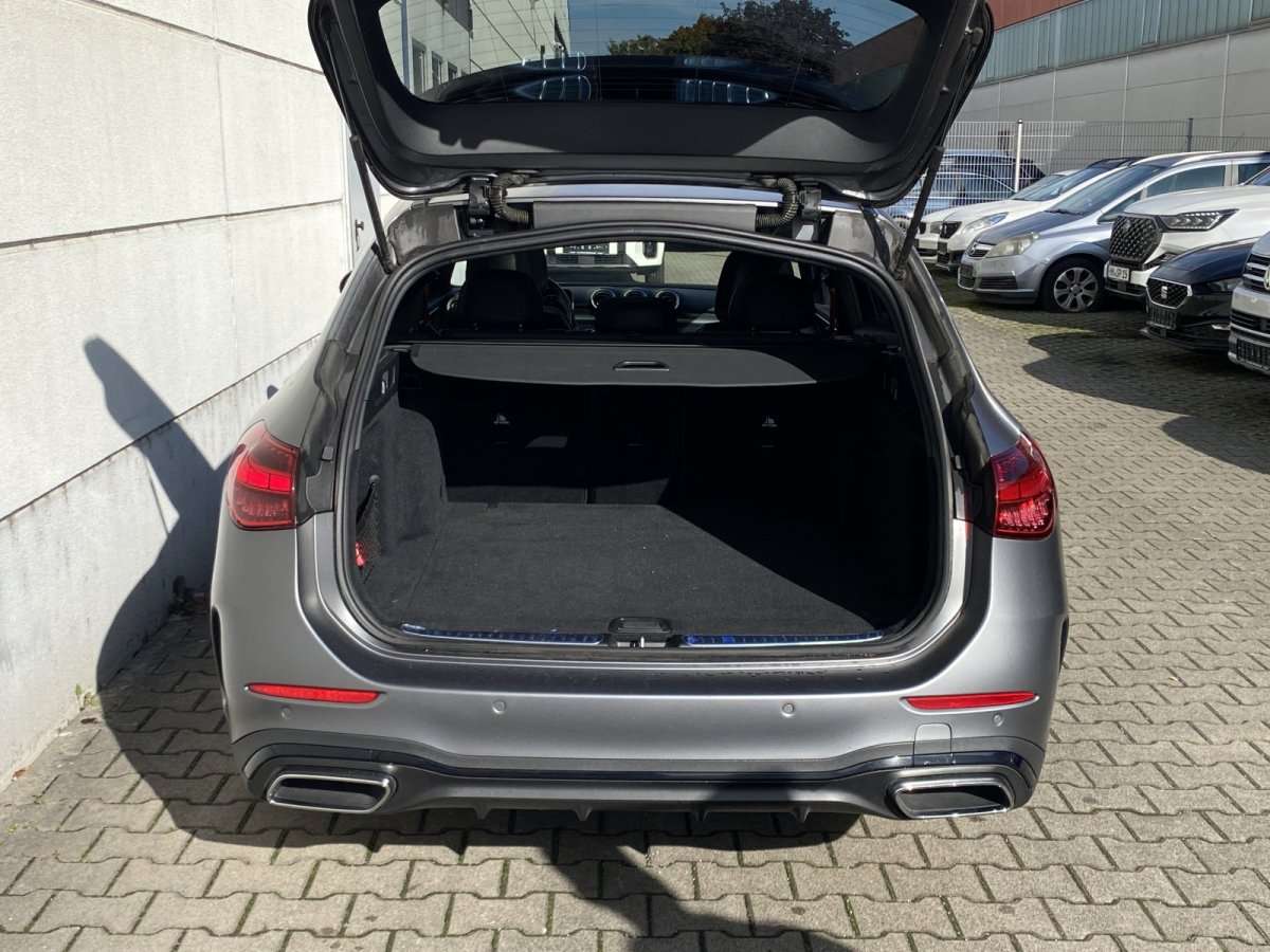 Fahrzeugbild eines Mercedes-Benz C-Klasse