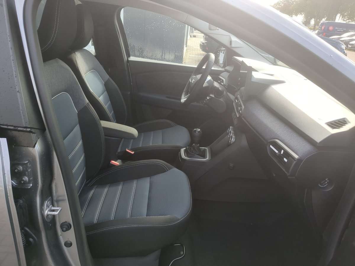 Fahrzeugbild eines Dacia Sandero