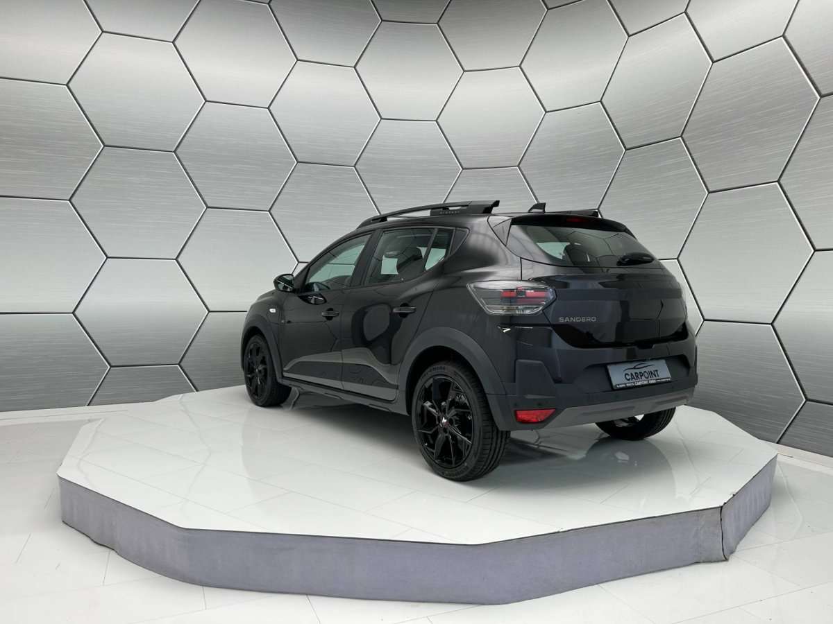 Fahrzeugbild eines Dacia Sandero