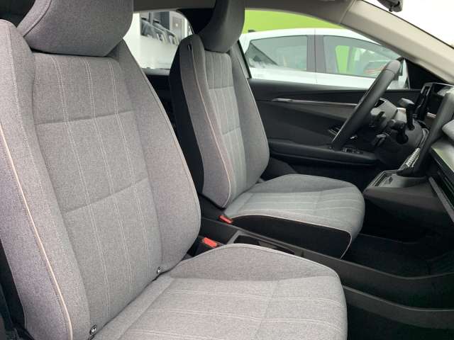 Fahrzeugbild eines Renault Megane E-TECH