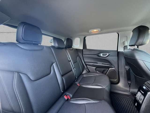 Fahrzeugbild eines Jeep Compass