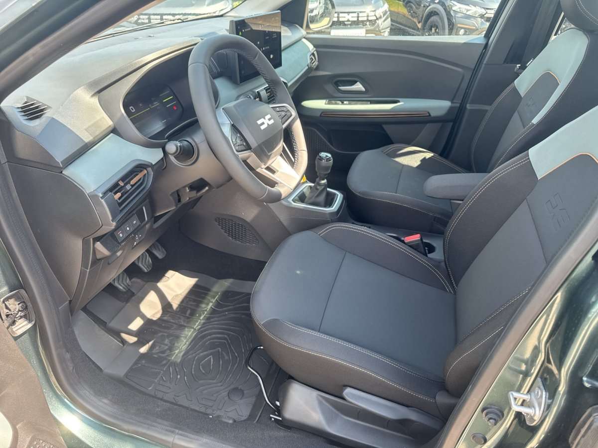 Fahrzeugbild eines Dacia Sandero