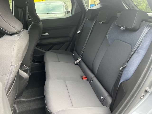 Fahrzeugbild eines Dacia Duster