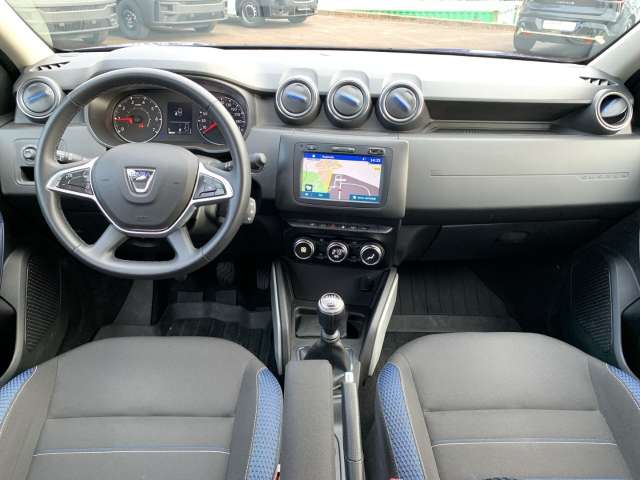 Fahrzeugbild eines Dacia Duster