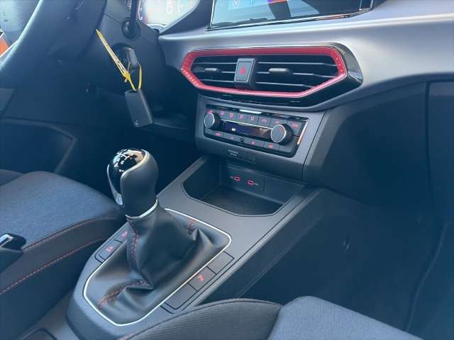 Fahrzeugbild eines SEAT Ibiza