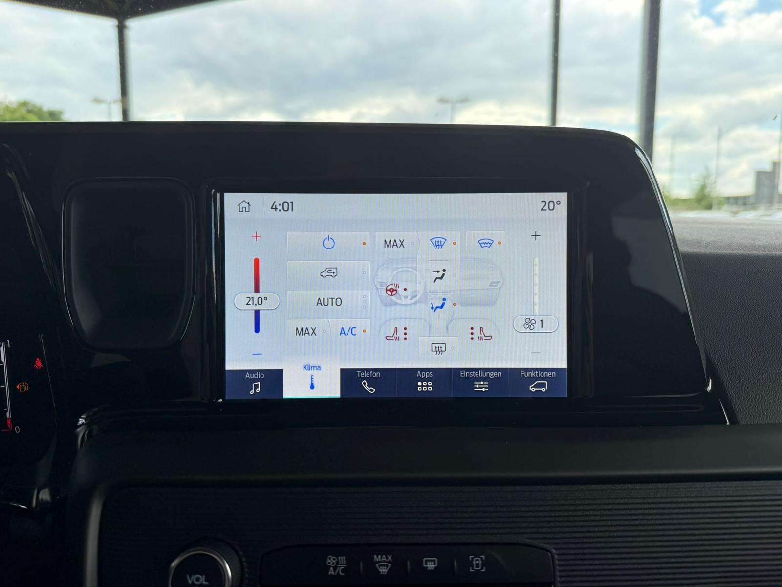 Fahrzeugbild eines Ford Tourneo Courier