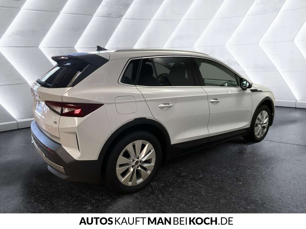 Fahrzeugbild eines Skoda ELROQ