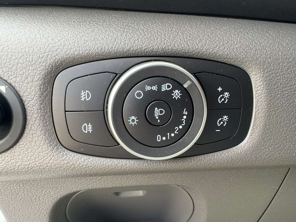 Fahrzeugbild eines Ford Transit