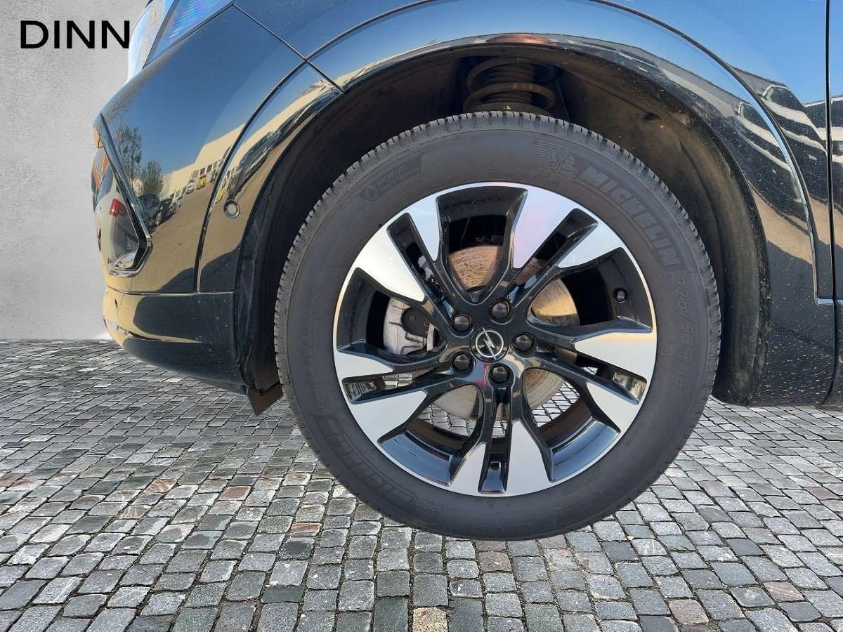 Fahrzeugbild eines Opel Grandland X
