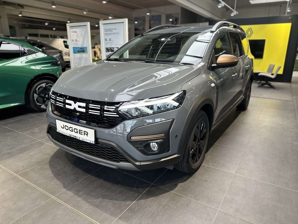 Fahrzeugbild eines Dacia Jogger