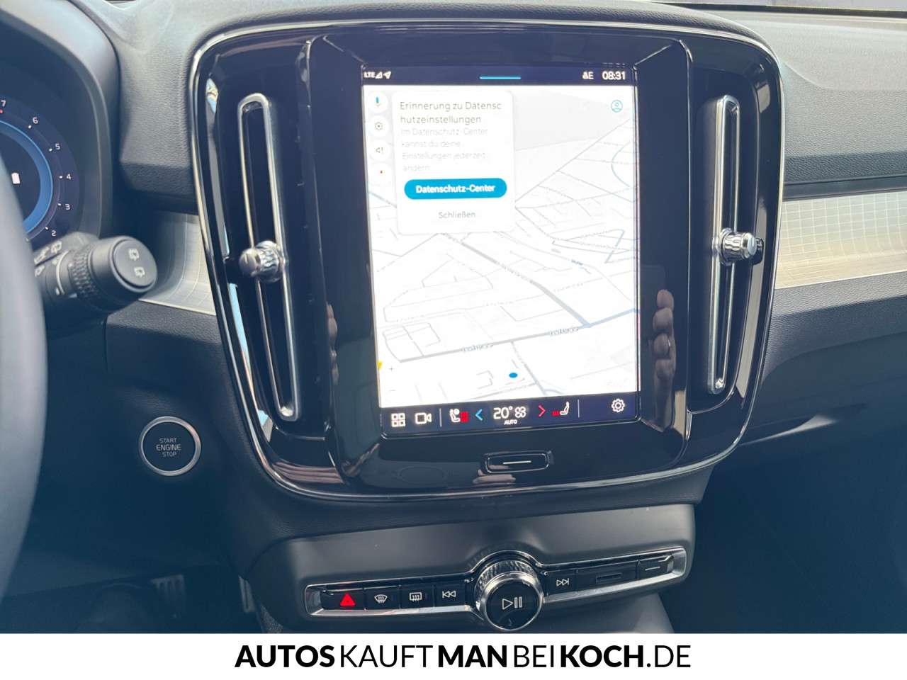 Fahrzeugbild eines Volvo XC40