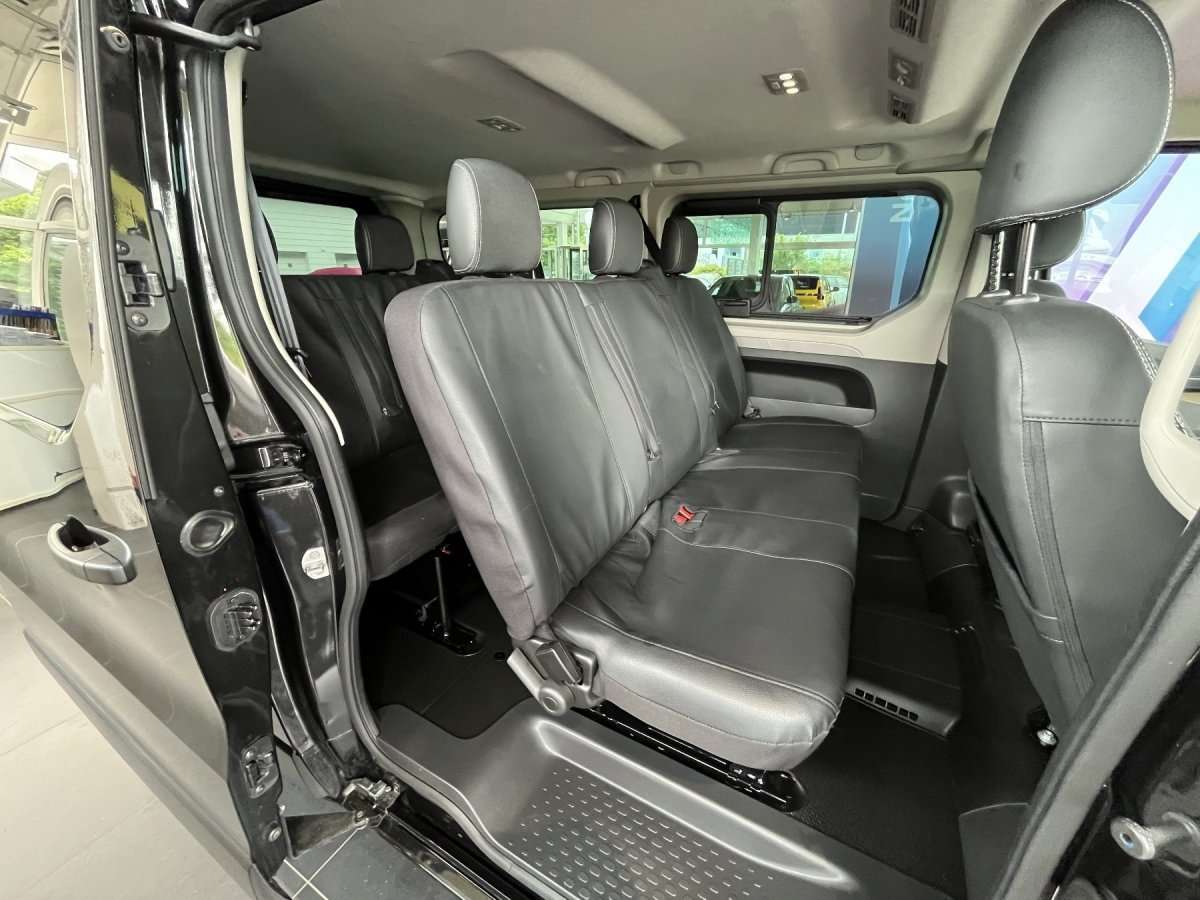 Fahrzeugbild eines Renault Trafic