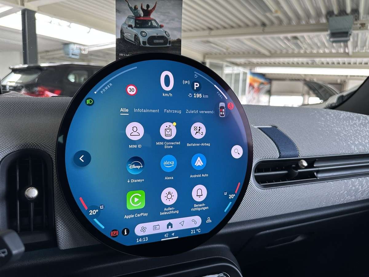 Fahrzeugbild eines MINI COOPER