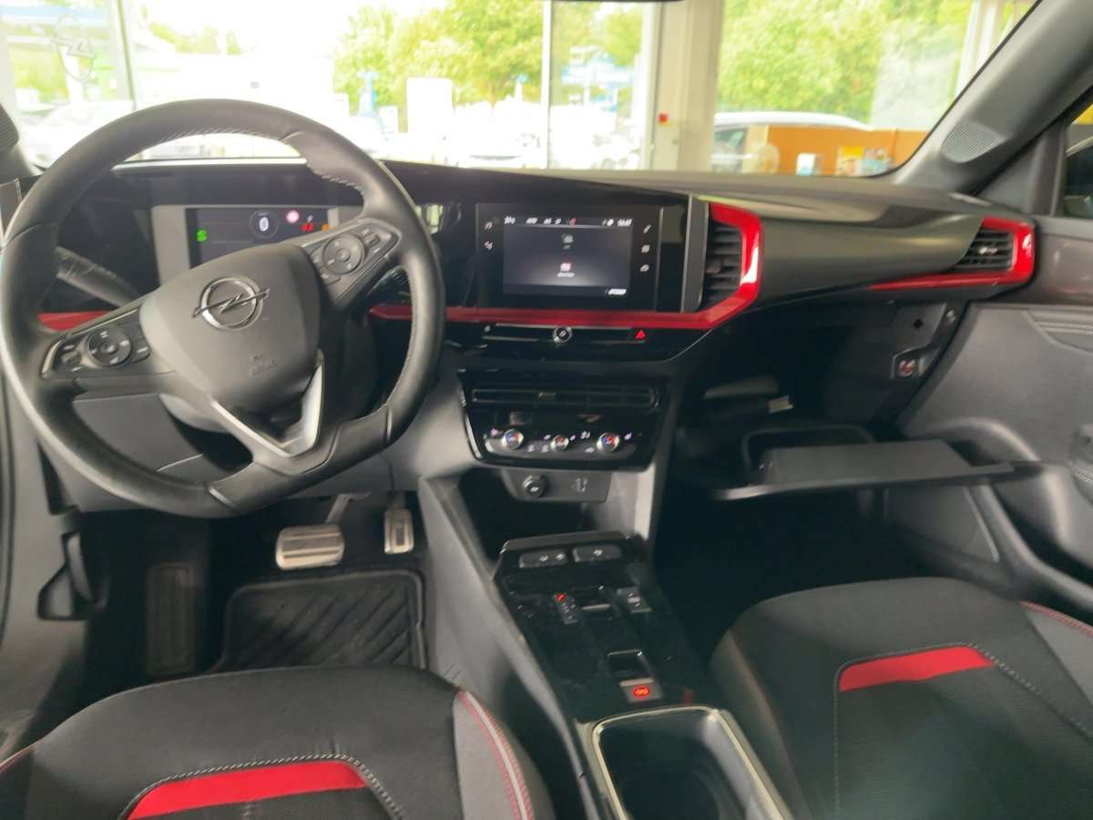 Fahrzeugbild eines Opel Mokka Electric