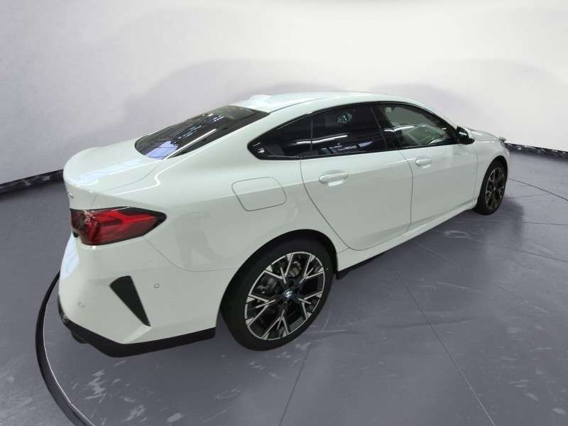 Fahrzeugbild eines BMW 2er-Reihe