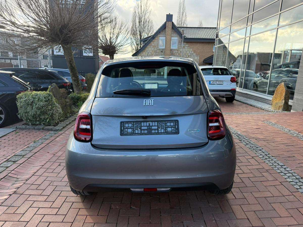 Fahrzeugbild eines Fiat 500