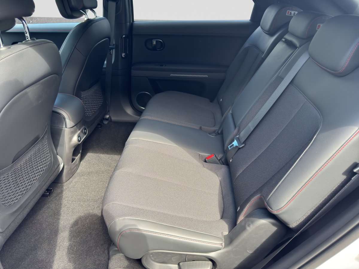 Fahrzeugbild eines Hyundai IONIQ 5