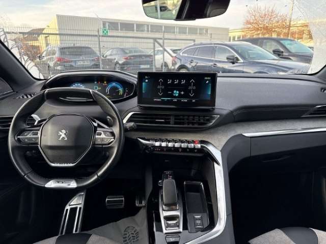 Fahrzeugbild eines Peugeot 3008