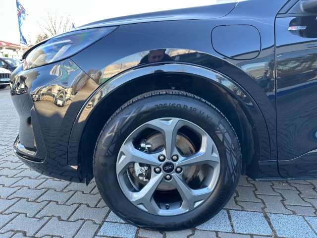Fahrzeugbild eines Ford Kuga