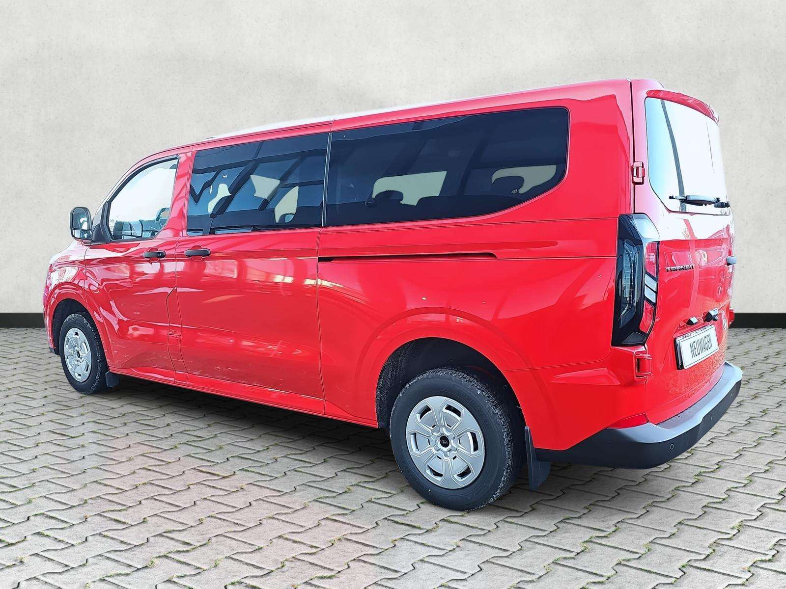 Fahrzeugbild eines Ford Transit Custom