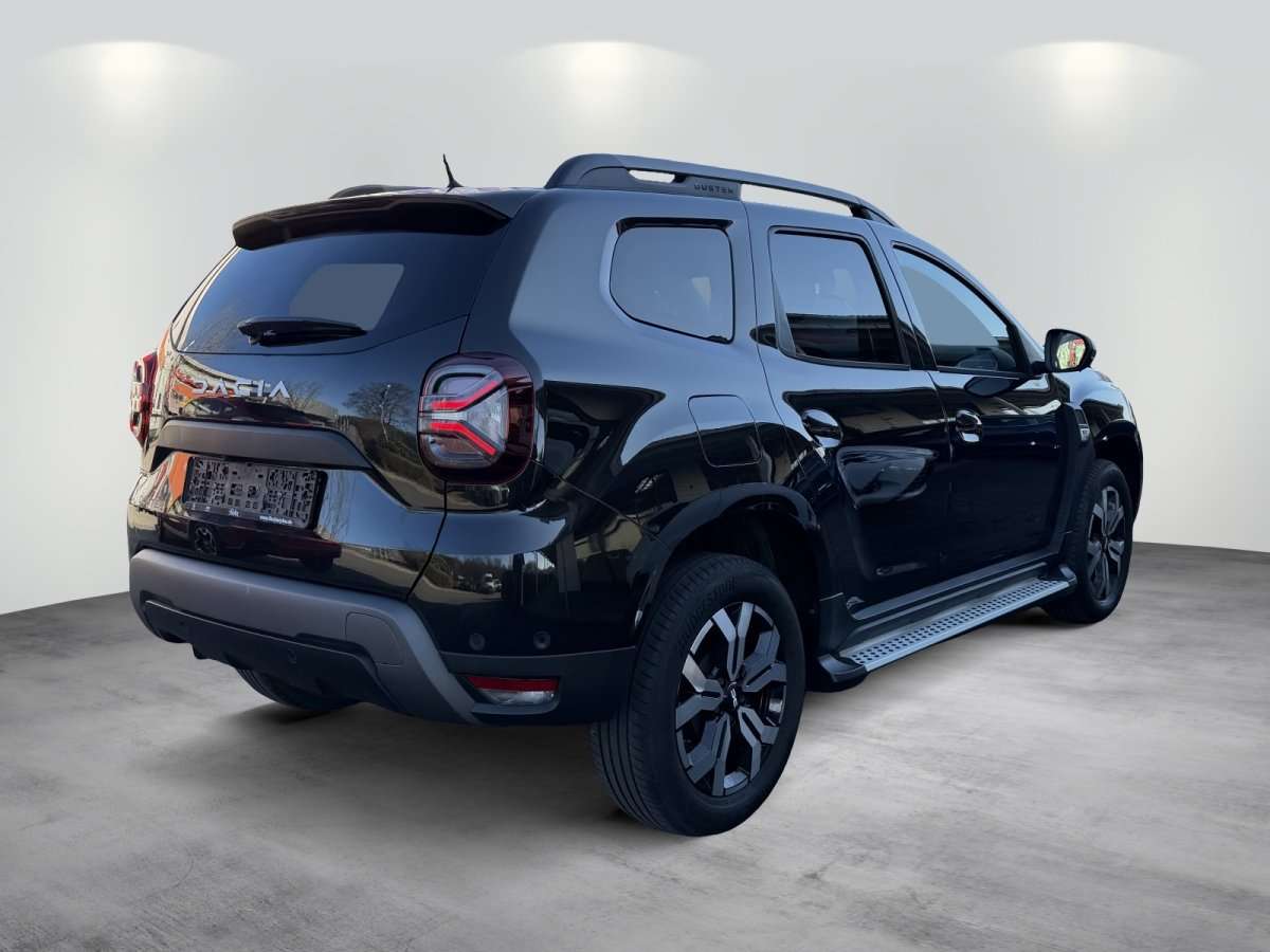 Fahrzeugbild eines Dacia Duster