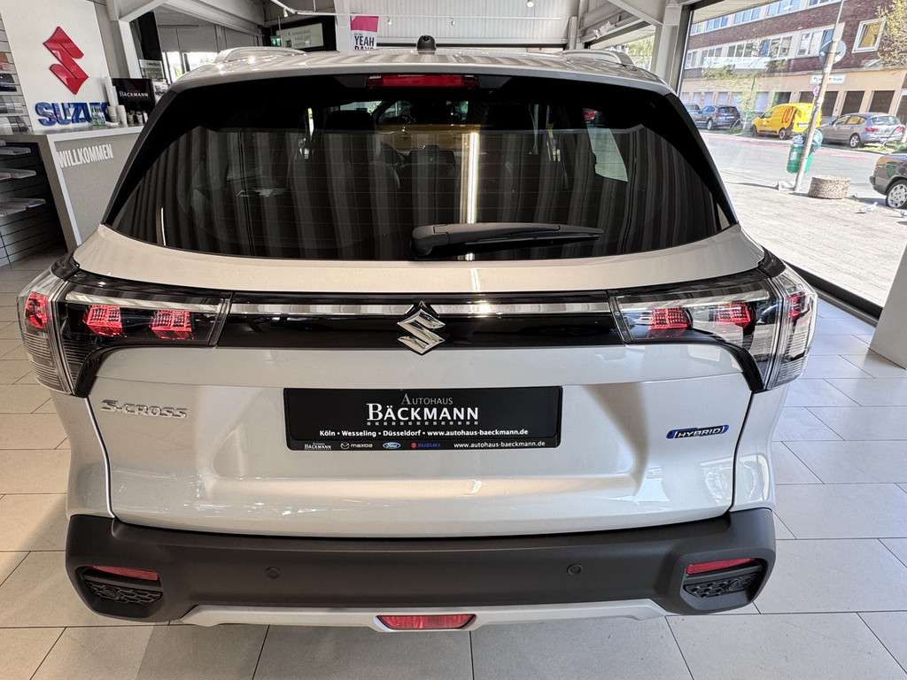 Fahrzeugbild eines Suzuki S-Cross