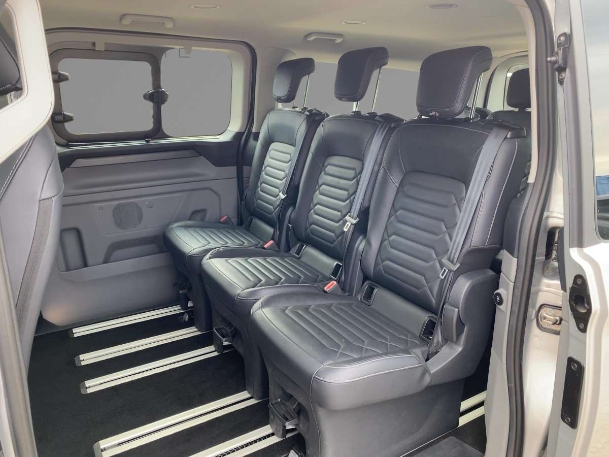 Fahrzeugbild eines Ford Tourneo Custom