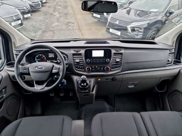 Fahrzeugbild eines Ford Transit Custom