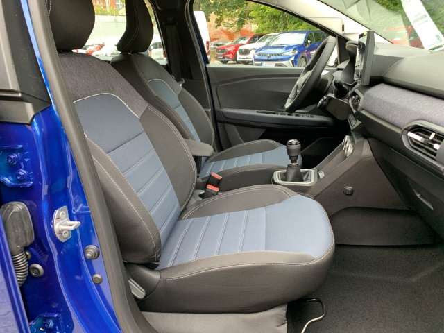 Fahrzeugbild eines Dacia Sandero
