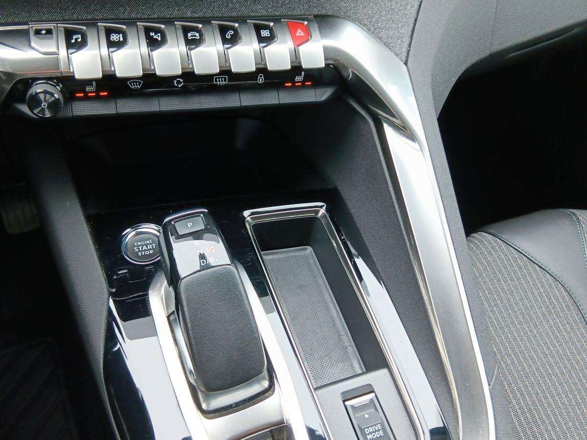Fahrzeugbild eines Peugeot 3008