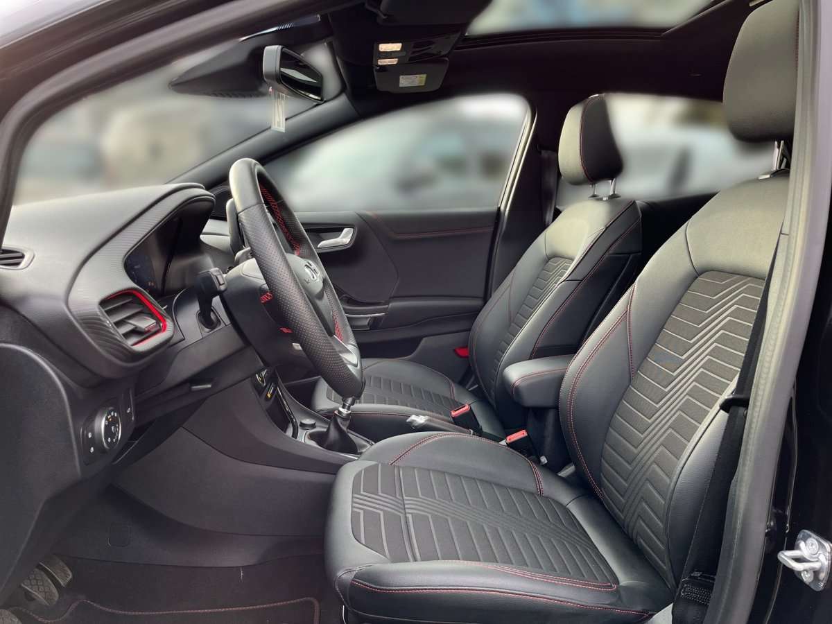 Fahrzeugbild eines Ford Puma