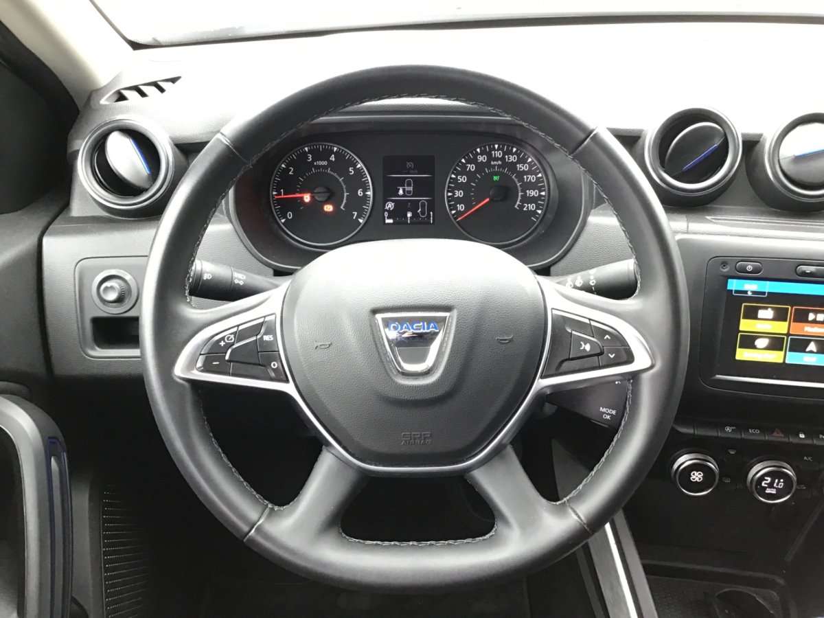 Fahrzeugbild eines Dacia Duster