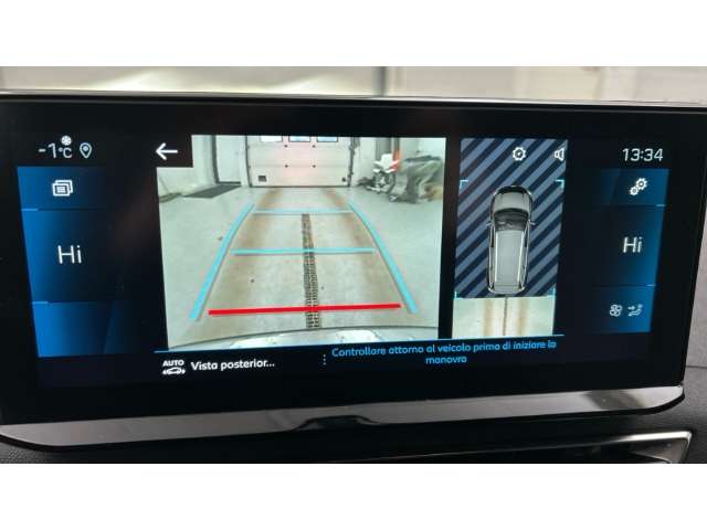 Fahrzeugbild eines Peugeot 5008