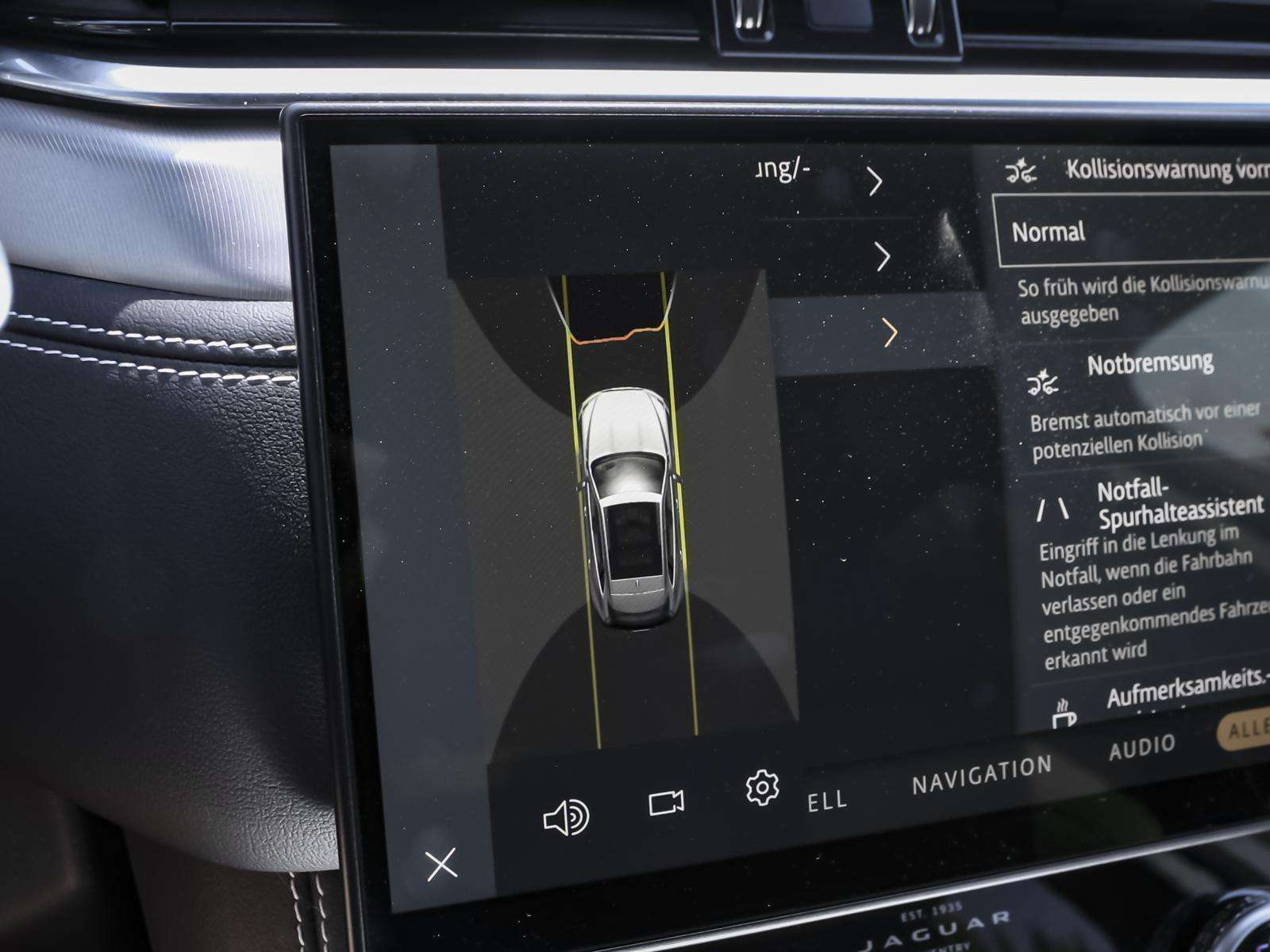 Fahrzeugbild eines Jaguar F-PACE