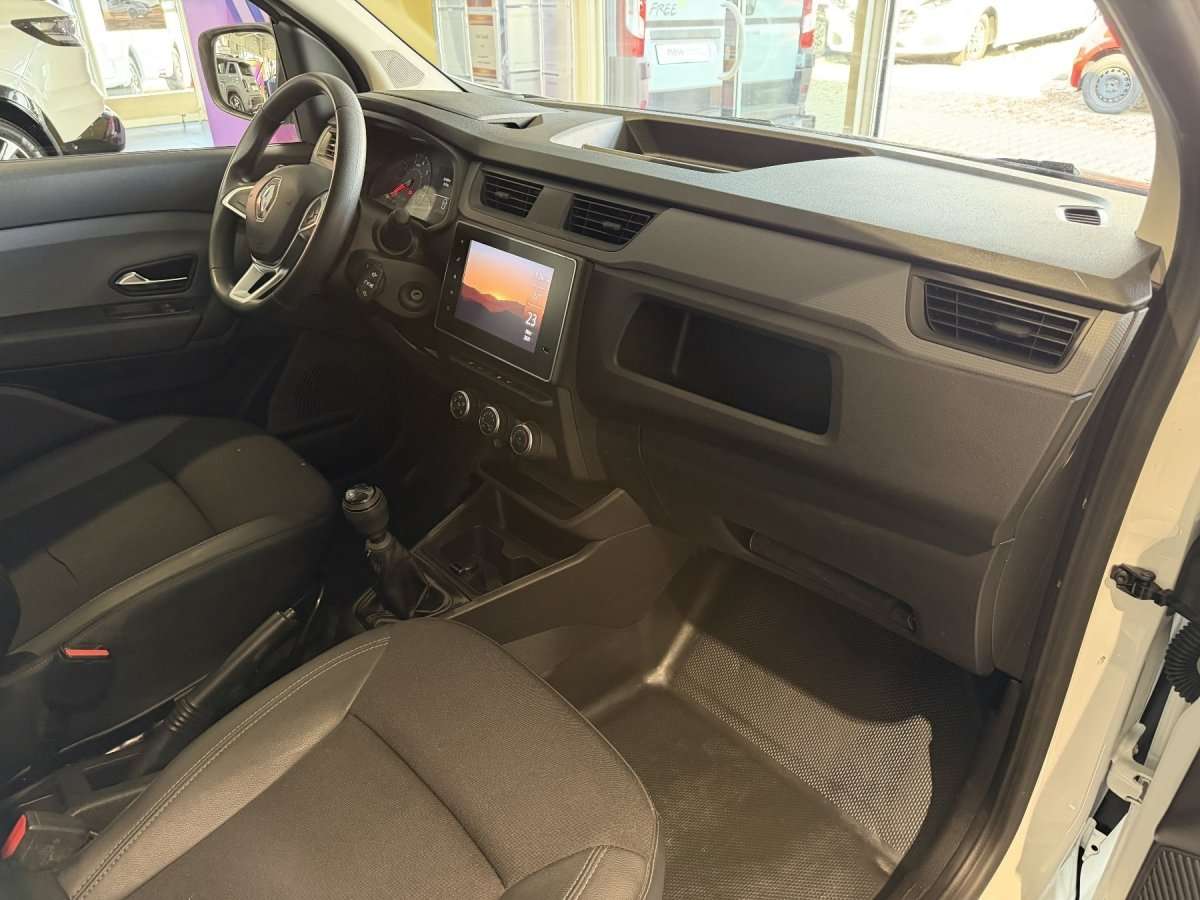 Fahrzeugbild eines Renault Express