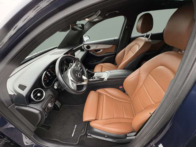 Fahrzeugbild eines Mercedes-Benz GLC
