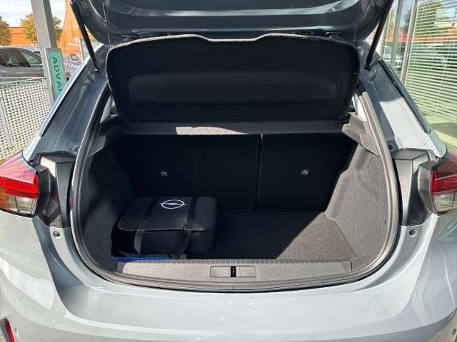 Fahrzeugbild eines Opel Corsa