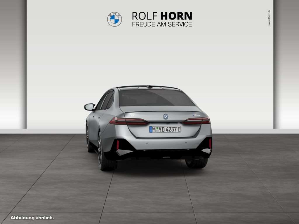 Fahrzeugbild eines BMW i5