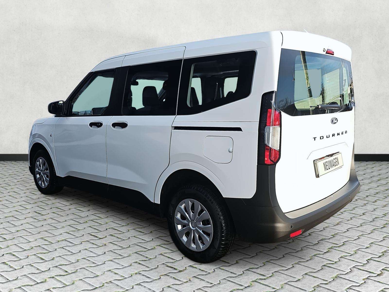 Fahrzeugbild eines Ford Tourneo Courier