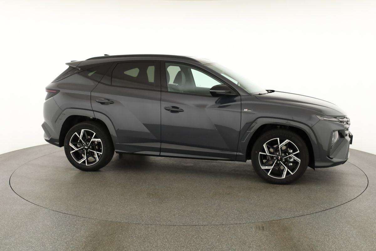 Fahrzeugbild eines Hyundai Santa Fe