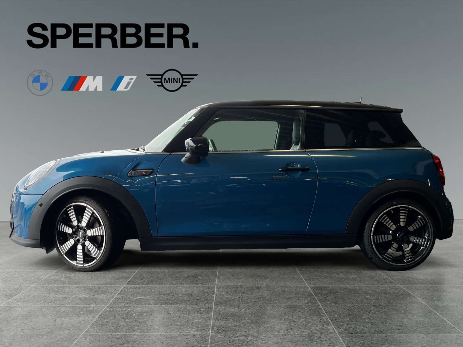 Fahrzeugbild eines MINI COOPER