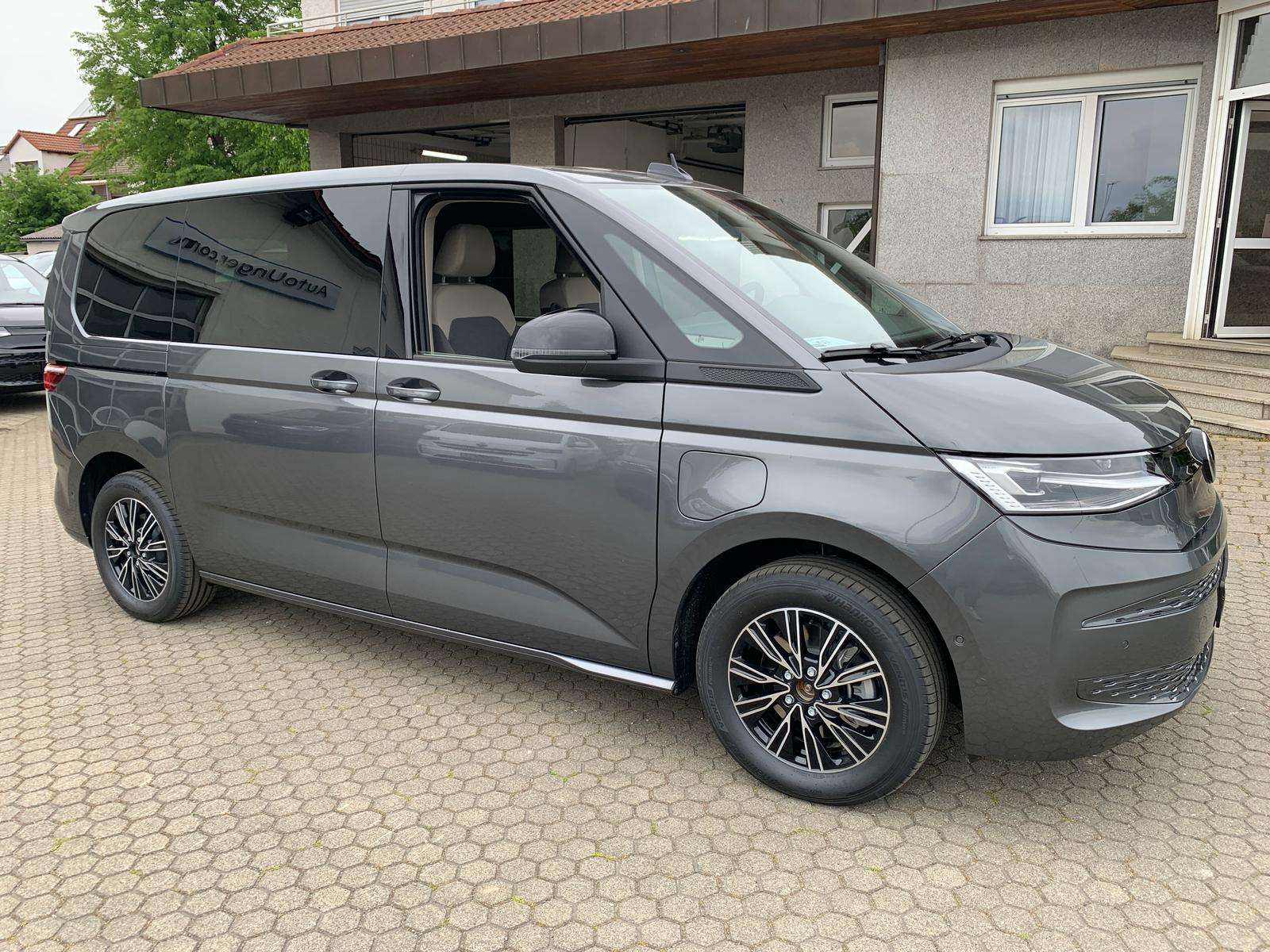 Fahrzeugbild eines Volkswagen Multivan