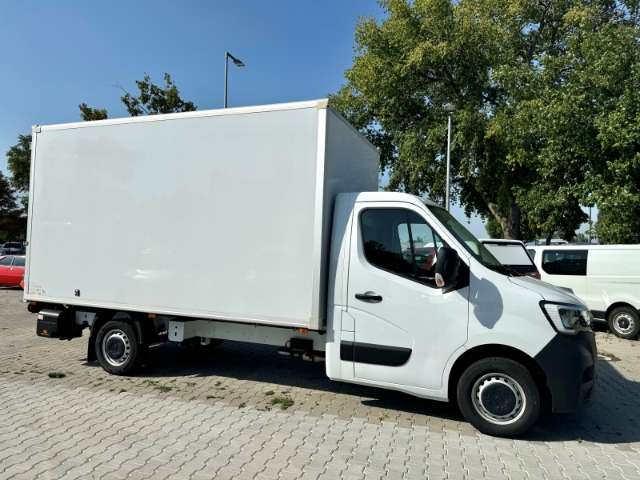 Fahrzeugbild eines Renault Master