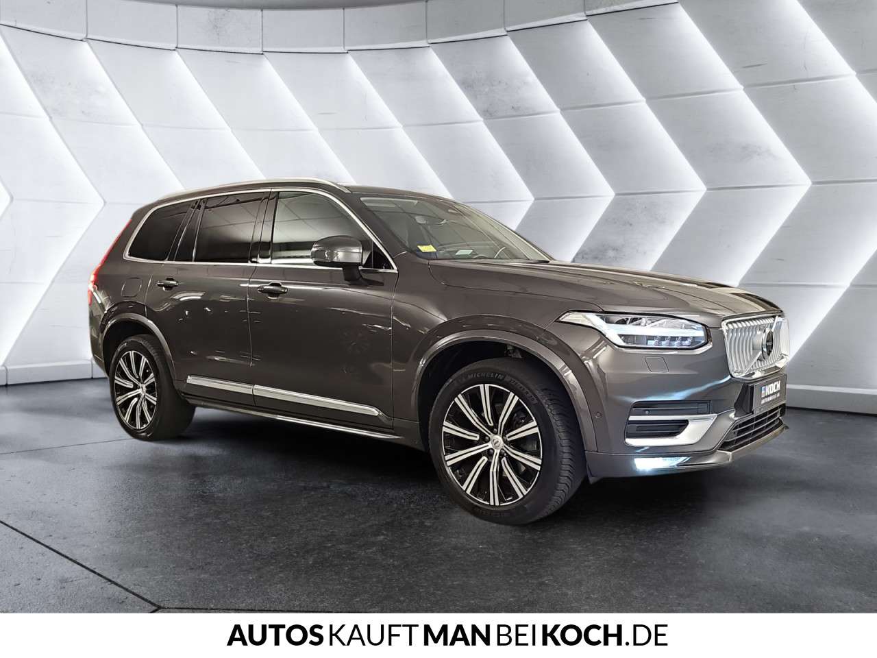 Fahrzeugbild eines Volvo XC90