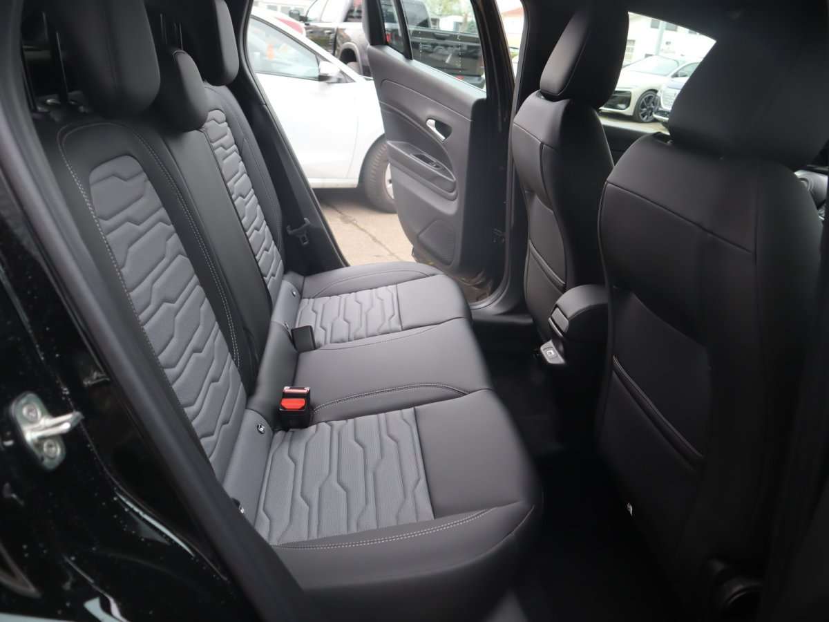 Fahrzeugbild eines Jeep Avenger